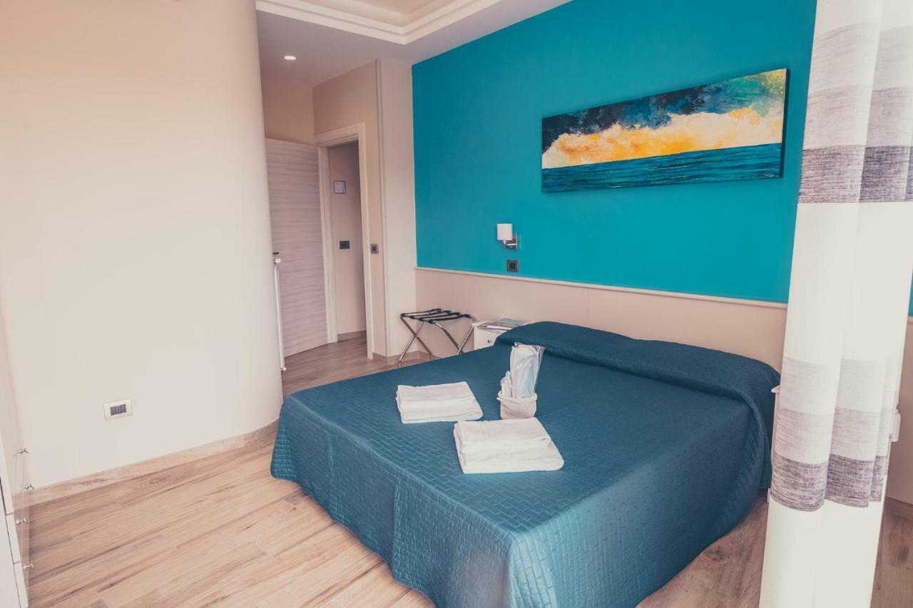 Oltre Il Mare Guest House Gaeta Kültér fotó