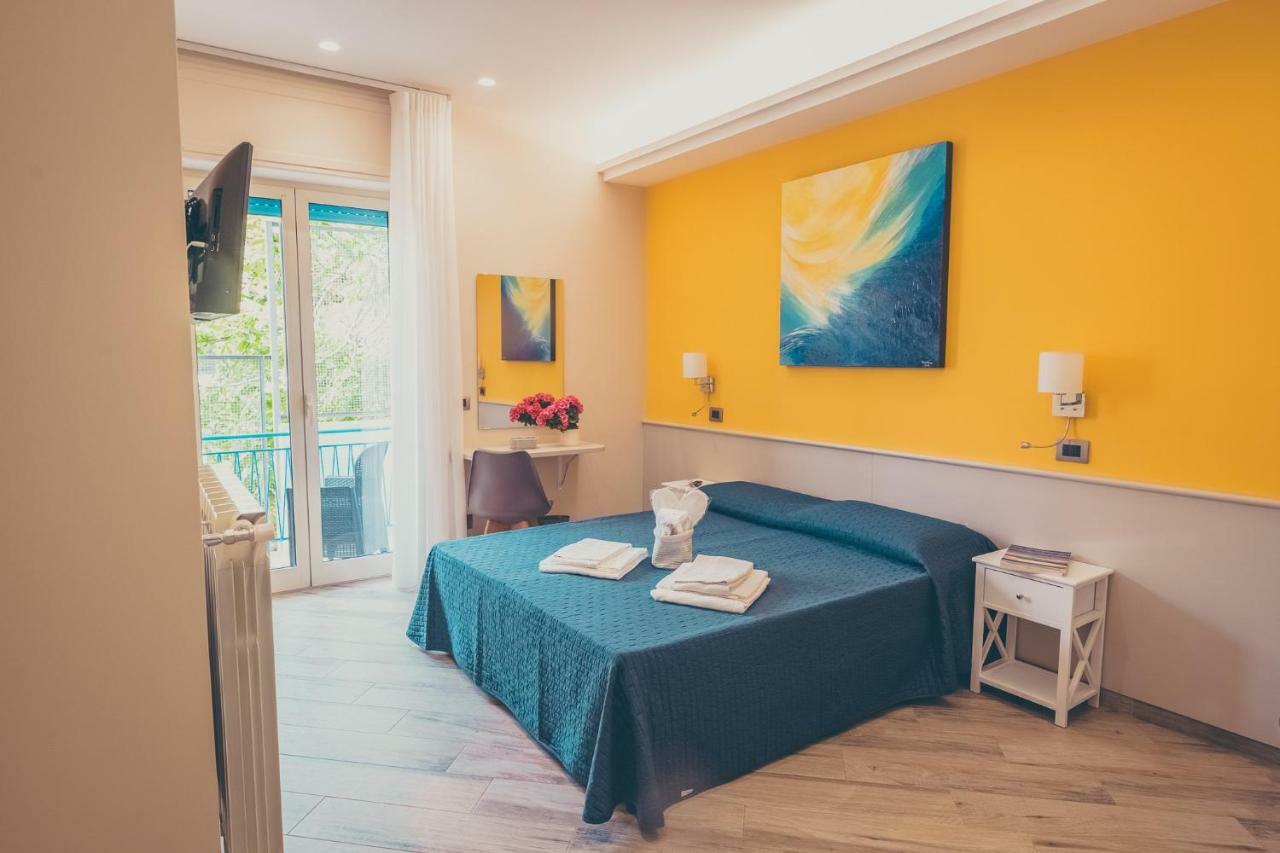 Oltre Il Mare Guest House Gaeta Kültér fotó